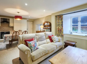 Host Stay The Byre