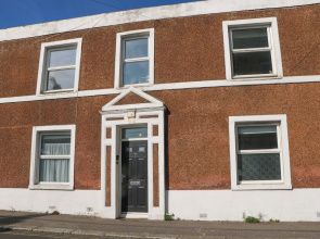 Fairhazel Apartment