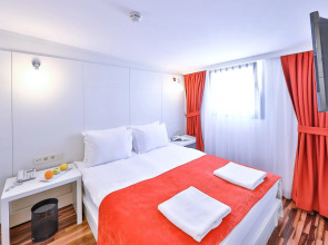 Senatus Hotel - Special Class