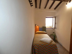 SCAPPO IN UMBRIA, CasaLina