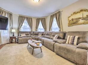 Cozy Springfield Apartment, Close to Parks!
