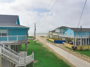 Walk to Coast: Crystal Beach Gem w/ Deck & Views