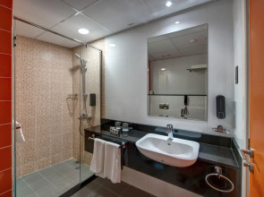 Отель Wescott Hotel