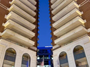 Oakwood 850 North Randolph Street