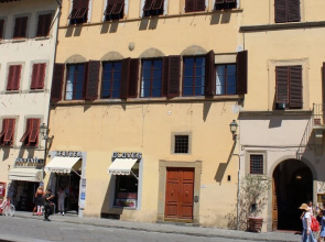 Art Apartment Santa Croce Family