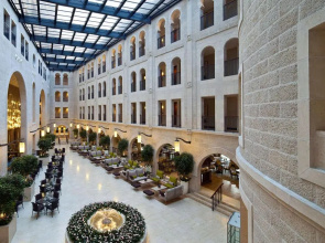 Hilton Dalian