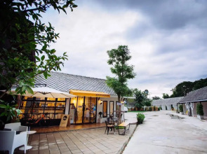 Khumkhaew Hotel