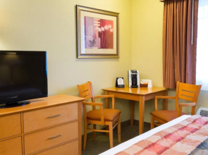 The Marina Inn