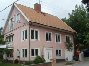 The Pink House