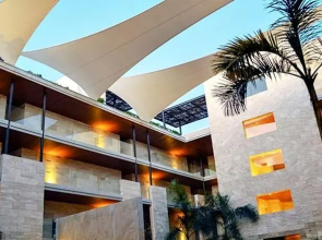 卡曼海滩活水精品度假村 - 全包式(Live Aqua Boutique Resort Playa del Carmen - All Inclusive)