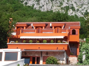 Apartments Nikčević