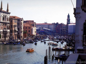 Sina Palazzo Sant'Angelo