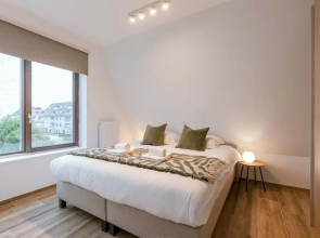 Cozy Beach Apartment in Middelkerke for 5 Guests Bright Living Space With Terrace