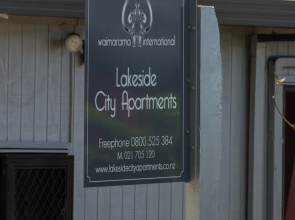 Lake Road Lodge