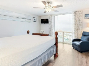 Shoreline Towers 3094