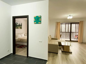 Forest View Oasis