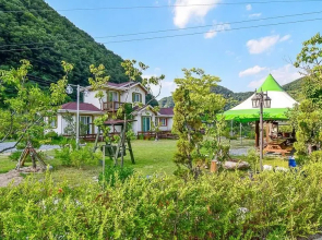 danyang macarong pension