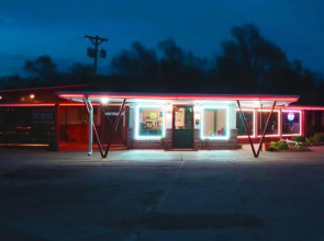 Raine Motel