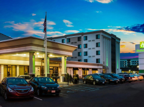 Holiday Inn Hasbrouck Heights-Meadowlands by IHG