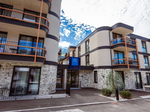 Modern Holiday Apartment With 2 Bedrooms in Fugen