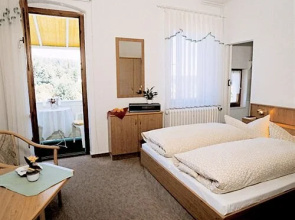 Hotel (Garni) Unter Den Linden