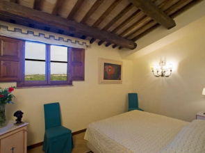 Sovana Hotel & Resort
