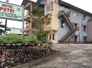 Hotel Putri
