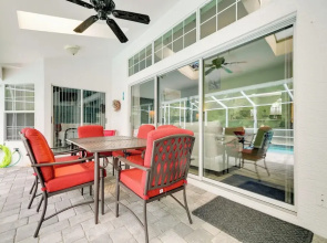 Lanai & Grill: Sunny Home Near Rainbow Springs!