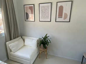 Palm Beach Vacaysuites - Palm Suite 100m2
