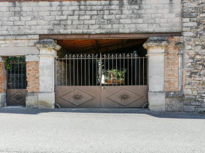 Villa With 4 Bedrooms in Caromb, With Wonderful Mountain View, Private