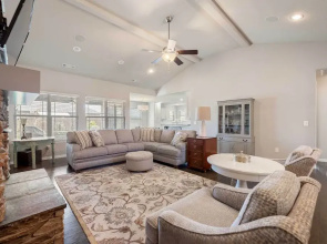 Near Hiking & Biking: Convenient Home in Rogers!
