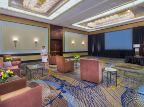 Hyatt Regency Buffalo / Hotel and Conference Center