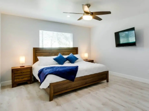 Spacious San Jacinto River Home w/ Waterfront Deck