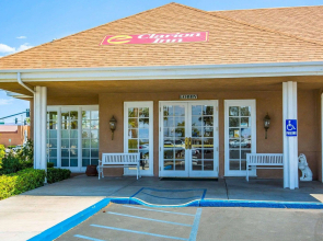 Clarion Inn Near China Lake Naval Station