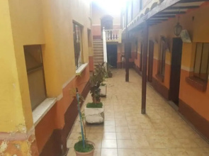 Hostal Toscana