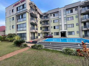 Lovely 3-Bedroom Apartment