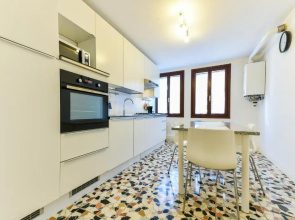 Mimosa Apartment
