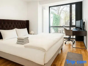 Newly renovated 3 BedRm, Spacious 80m sq, comtemporary Apartment in Central Trendy Oslo-Grunnerlokka