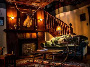 The Craftsman House