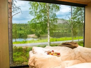 Kuuru Lakeside Suites