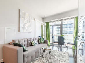 Stylish 1 BD with Tower Views. Apt 3309