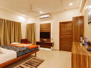 Hotel Woodland