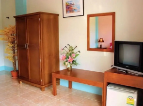 J Guesthouse