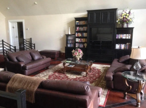 Maple Creek Bed and Breakfast