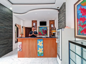 Super OYO 90672 ADHYA GUEST HOUSE LOMBOK