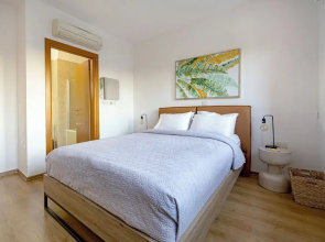 Bright Apartment With Shared Pool in Aphrodite Hills