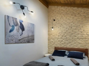 Cozy, Spacious and Fenced Holiday Home Near the Sea