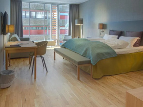 Hotel Q42