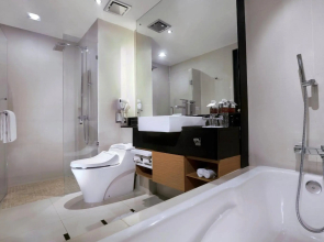 Grand Aston Medan
