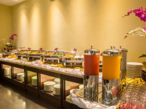 Adhi Jaya Hotel